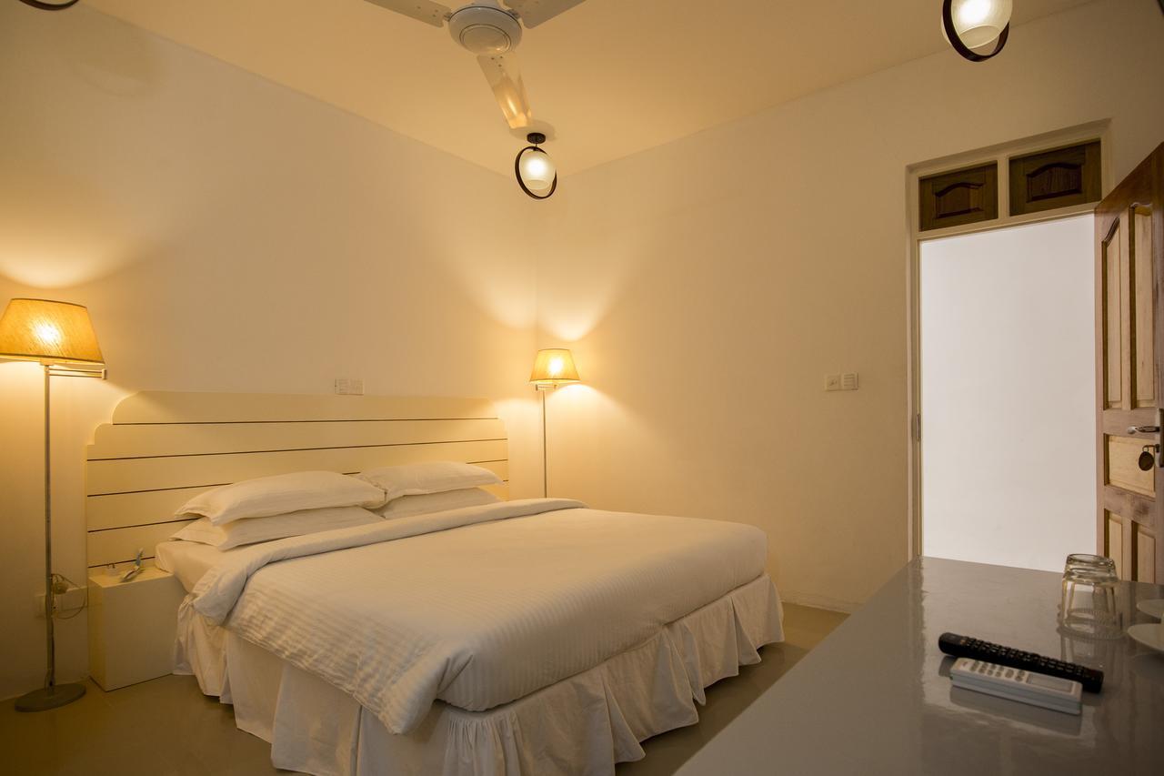 Dhigurah Retreat Beach Exterior foto